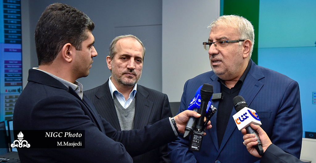وزیر نفت در بازدید سرزده از مرکز دیسپچینگ شرکت ملی گاز ایران: مشترکین خوش مصرف گاز طبیعی تشویق و مشترکین پرمصرف و بدمصرف جریمه خواهند شد