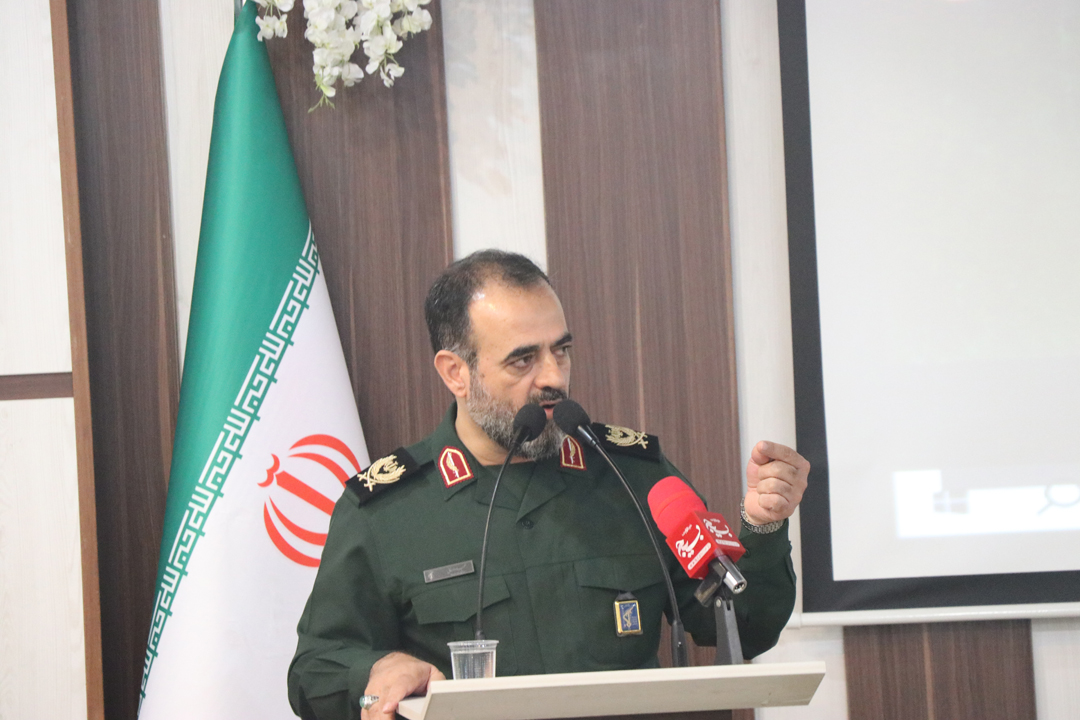 تجلیل از مدیران و بسیجیان اقشار فعال در دومین کنگره 8000 شهید استان گیلان ؛ ترویج فرهنگ خدمت خالصانه در مسیر شهداء