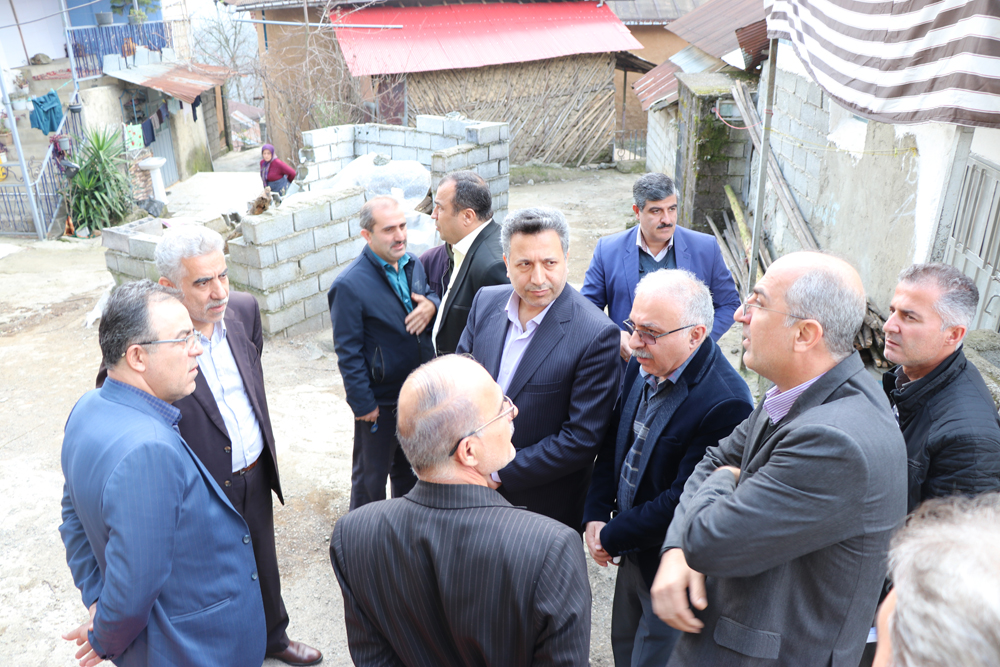 مدیر گازرسانی شرکت ملی گاز ایران از پروژه های گاز در املش بازدید کرد
